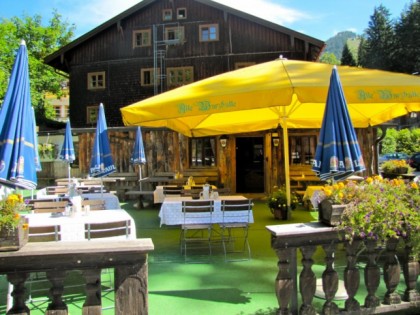 Foto: Alte Wurzhütte